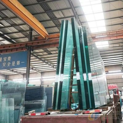 Solid Structure French Green Glass Sheets Manufacturer